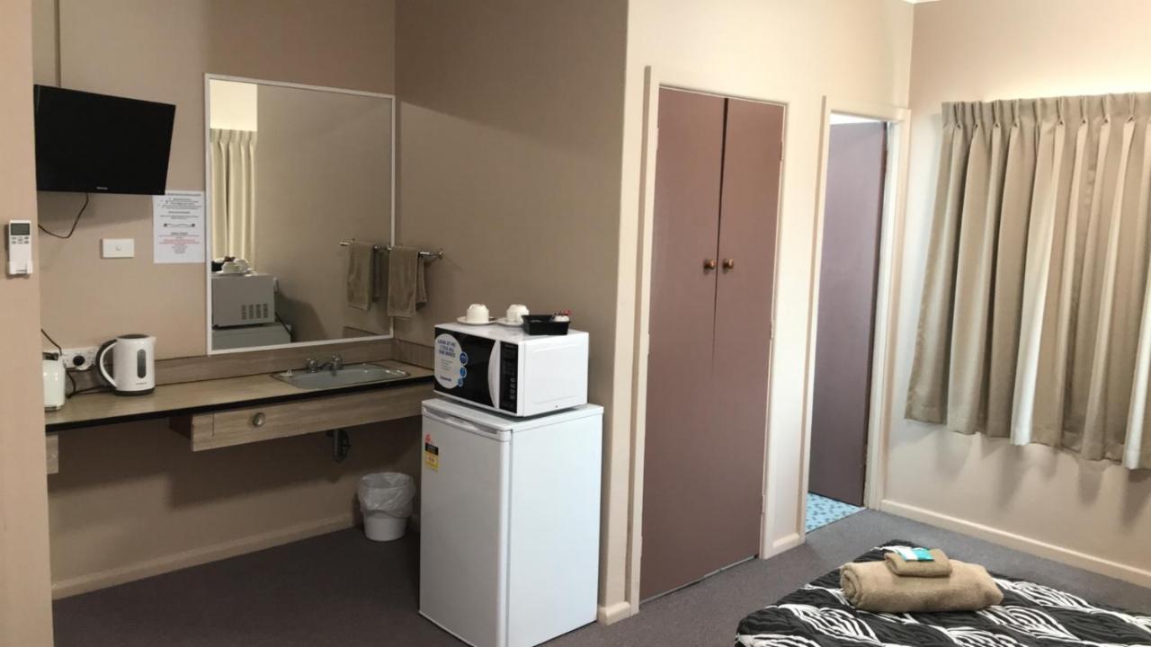 Manning River Motel Taree Bagian luar foto