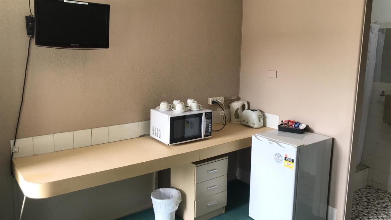 Manning River Motel Taree Bagian luar foto